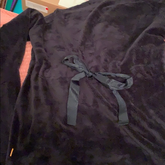 LUCY fluffy black fleece zip jacket with back  bow - Picture 11 of 13